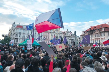 Ćwierć miliona Czechów demonstruje