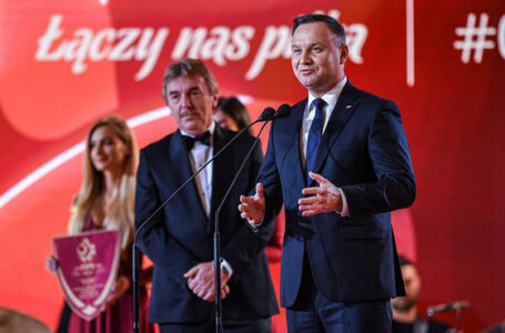 Dlaczego Dudę chce zastąpić 40 Polaków, a Bońka tylko jeden?