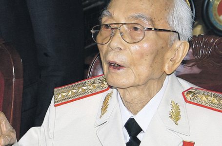 Vo Nguyen Giap – Napoleon Indochin