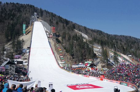 Długi weekend na mamuciej skoczni w Planicy