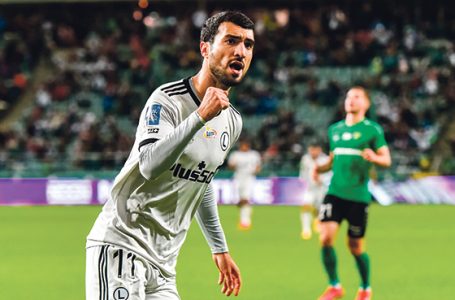 Legia nie odpuszcza na żadnym froncie